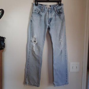 Mens 505 Levis straight fit. Distressed